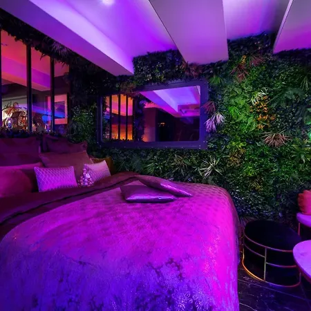 Love “la Nuit De Reve” Centre Historique